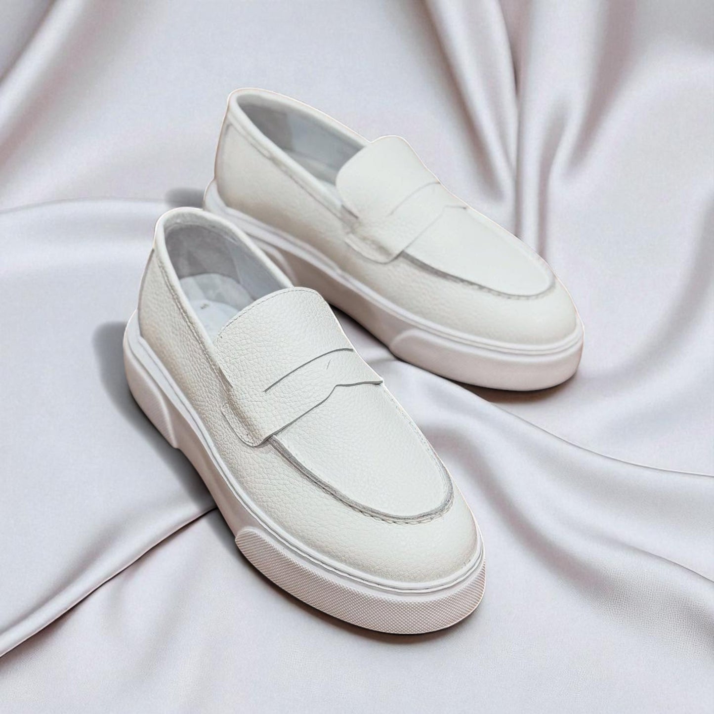 ALBA: Mocassin 4 saisons en cuir premium- Blanc Cassé