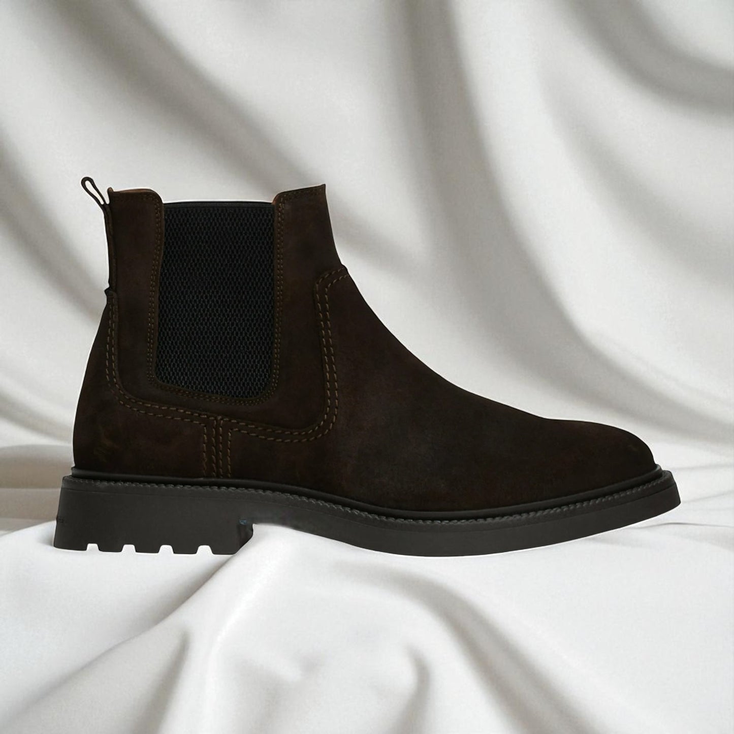 BELLATOR : Bottine en daim premium-marron café