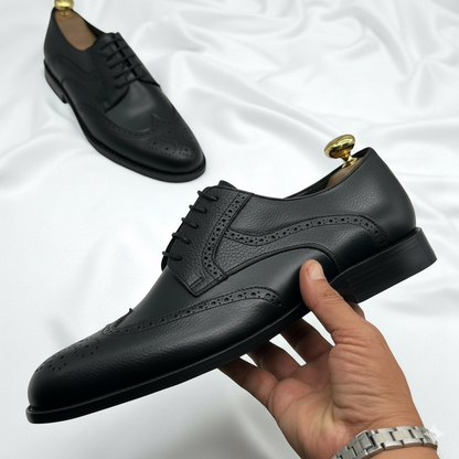 ADLER: Derby de luxe façonné en cuir gravé & texturé -Noir