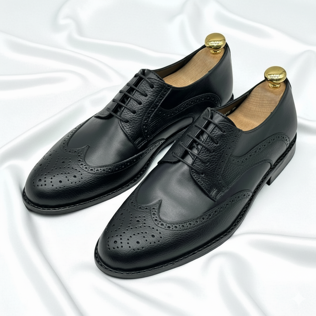 ADLER: Derby de luxe façonné en cuir gravé & texturé -Noir