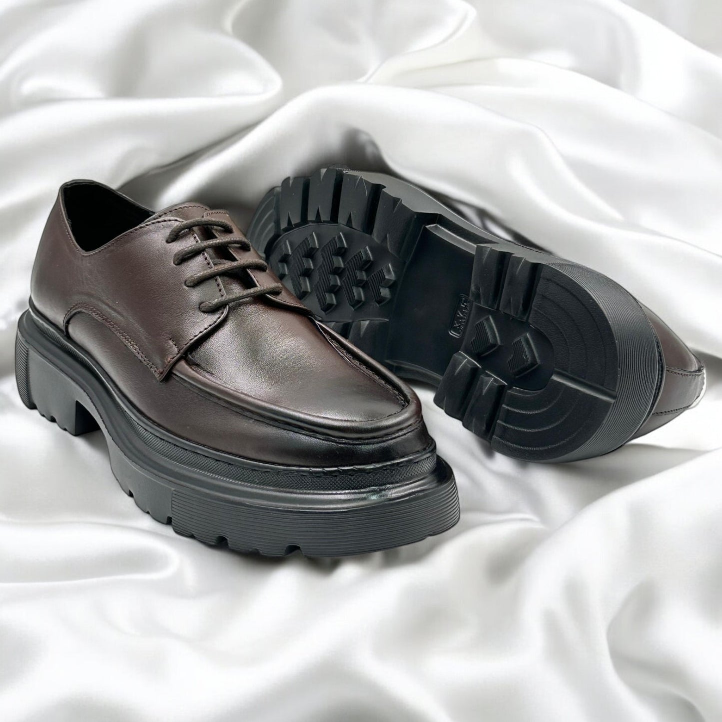 BRAUNFELS: Derby Haut en cuir véritable