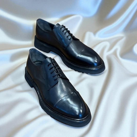 EISENSTARK: Derby cuir véritable -Noir