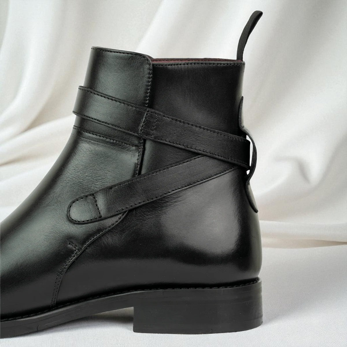 RITTER: Bottine à boucle en cuir premium-Noir